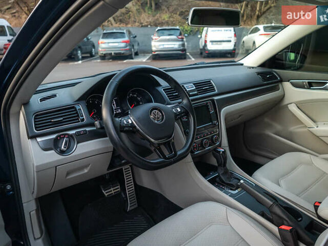 Синий Фольксваген Пассат, объемом двигателя 1.98 л и пробегом 98 тыс. км за 18000 $, фото 22 на Automoto.ua