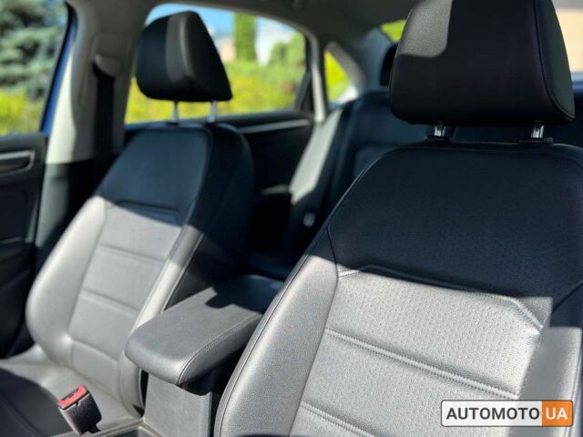 Синій Фольксваген Пассат, об'ємом двигуна 1.8 л та пробігом 127 тис. км за 15600 $, фото 20 на Automoto.ua