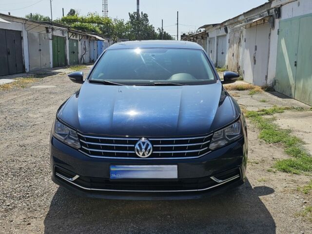 Синий Фольксваген Пассат, объемом двигателя 2 л и пробегом 117 тыс. км за 15950 $, фото 6 на Automoto.ua