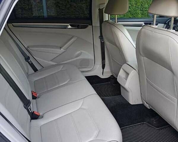 Синій Фольксваген Пассат, об'ємом двигуна 1.8 л та пробігом 110 тис. км за 14500 $, фото 11 на Automoto.ua