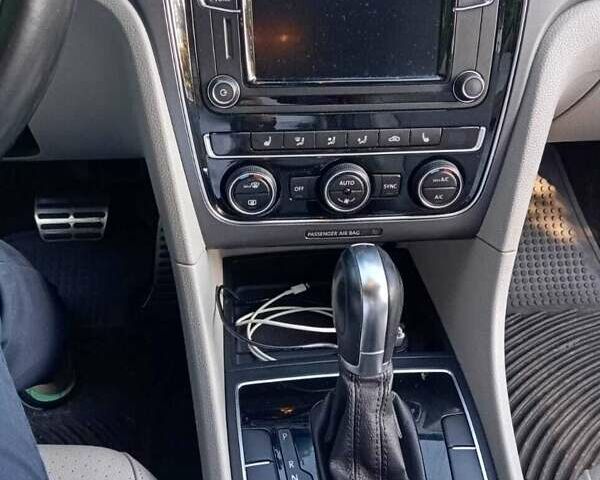 Синій Фольксваген Пассат, об'ємом двигуна 1.8 л та пробігом 110 тис. км за 14500 $, фото 4 на Automoto.ua