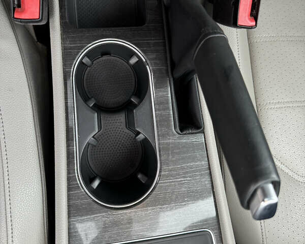 Синий Фольксваген Пассат, объемом двигателя 1.8 л и пробегом 160 тыс. км за 12950 $, фото 63 на Automoto.ua