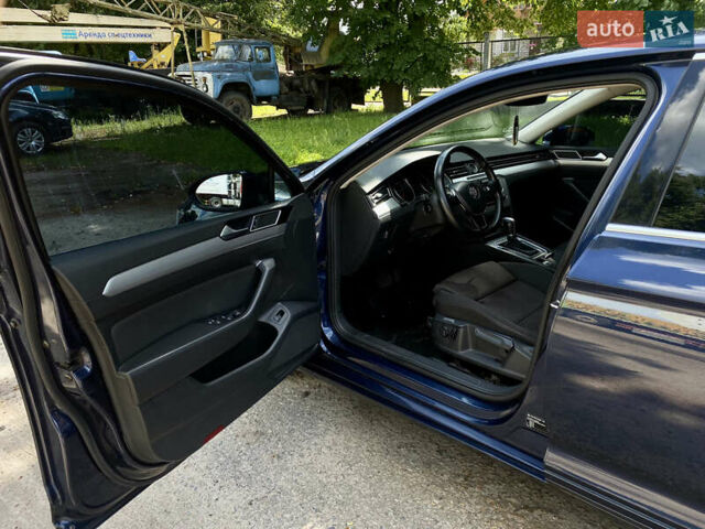 Синий Фольксваген Пассат, объемом двигателя 1.97 л и пробегом 238 тыс. км за 16500 $, фото 10 на Automoto.ua