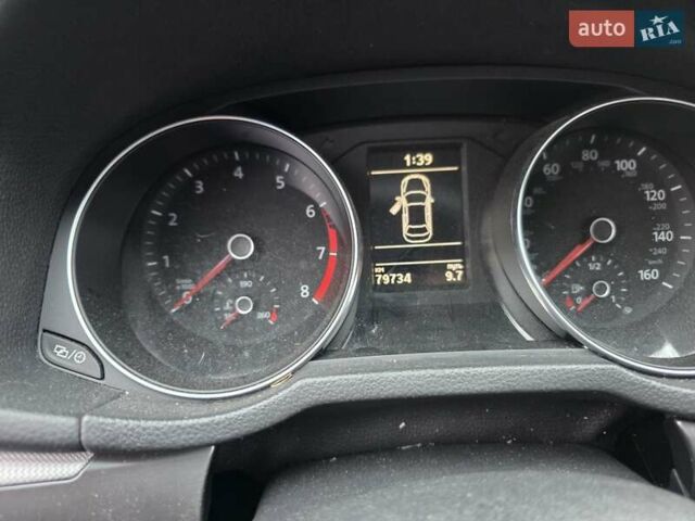 Синий Фольксваген Пассат, объемом двигателя 2 л и пробегом 80 тыс. км за 13600 $, фото 17 на Automoto.ua