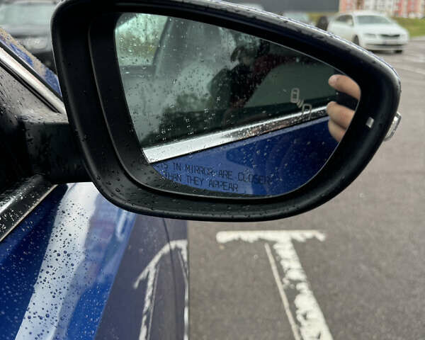 Синий Фольксваген Пассат, объемом двигателя 1.8 л и пробегом 160 тыс. км за 12950 $, фото 55 на Automoto.ua