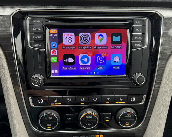 Синий Фольксваген Пассат, объемом двигателя 1.8 л и пробегом 160 тыс. км за 12950 $, фото 83 на Automoto.ua