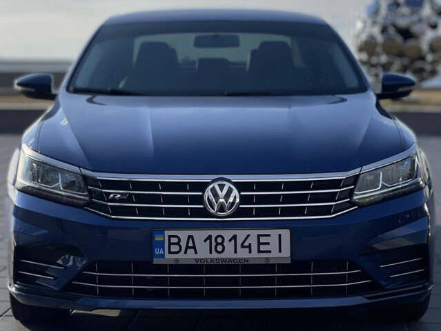 Синий Фольксваген Пассат, объемом двигателя 1.8 л и пробегом 110 тыс. км за 15500 $, фото 1 на Automoto.ua