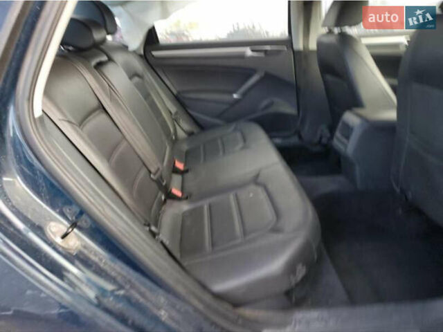Синий Фольксваген Пассат, объемом двигателя 2 л и пробегом 143 тыс. км за 7900 $, фото 8 на Automoto.ua