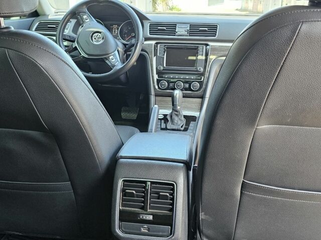 Синий Фольксваген Пассат, объемом двигателя 2 л и пробегом 117 тыс. км за 15950 $, фото 12 на Automoto.ua