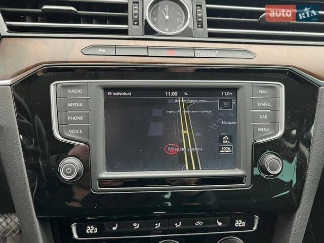 Синий Фольксваген Пассат, объемом двигателя 1.97 л и пробегом 66 тыс. км за 25990 $, фото 18 на Automoto.ua