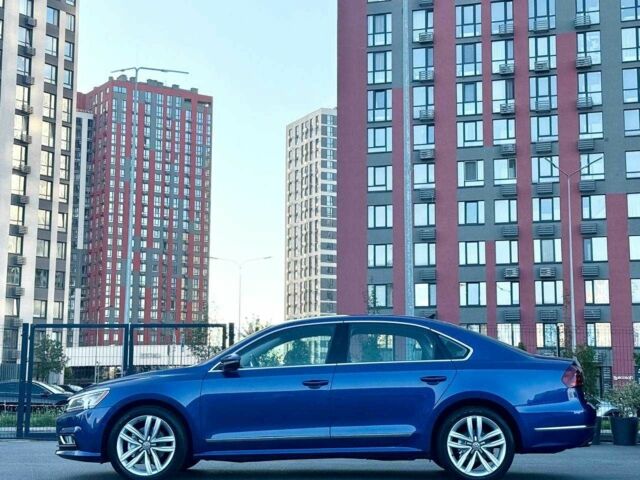 Синий Фольксваген Пассат, объемом двигателя 1.8 л и пробегом 246 тыс. км за 13900 $, фото 6 на Automoto.ua