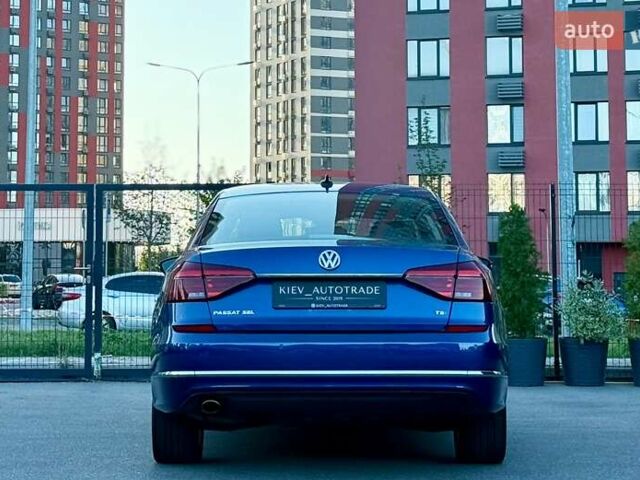 Синій Фольксваген Пассат, об'ємом двигуна 1.8 л та пробігом 248 тис. км за 13900 $, фото 8 на Automoto.ua