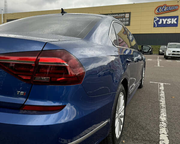 Синий Фольксваген Пассат, объемом двигателя 1.8 л и пробегом 160 тыс. км за 12950 $, фото 9 на Automoto.ua