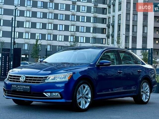 Синій Фольксваген Пассат, об'ємом двигуна 1.8 л та пробігом 248 тис. км за 13900 $, фото 5 на Automoto.ua