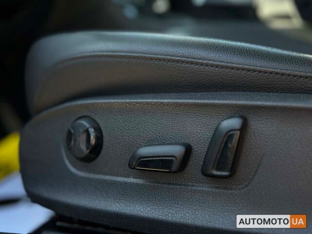 Синій Фольксваген Пассат, об'ємом двигуна 1.8 л та пробігом 127 тис. км за 15600 $, фото 19 на Automoto.ua