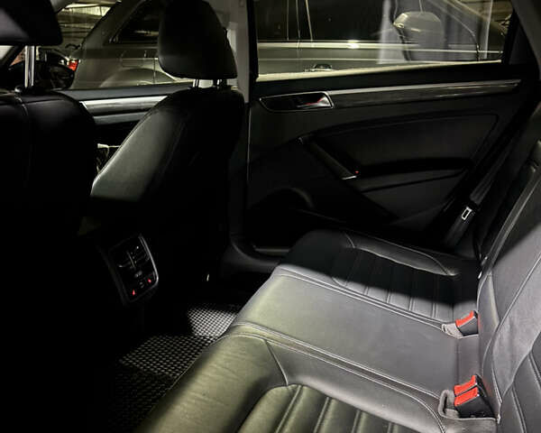 Синій Фольксваген Пассат, об'ємом двигуна 1.98 л та пробігом 118 тис. км за 16700 $, фото 12 на Automoto.ua