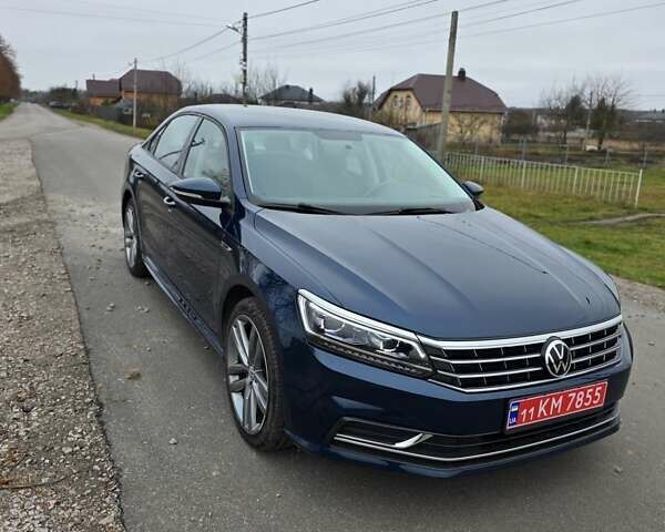 Синий Фольксваген Пассат, объемом двигателя 2 л и пробегом 80 тыс. км за 13600 $, фото 2 на Automoto.ua