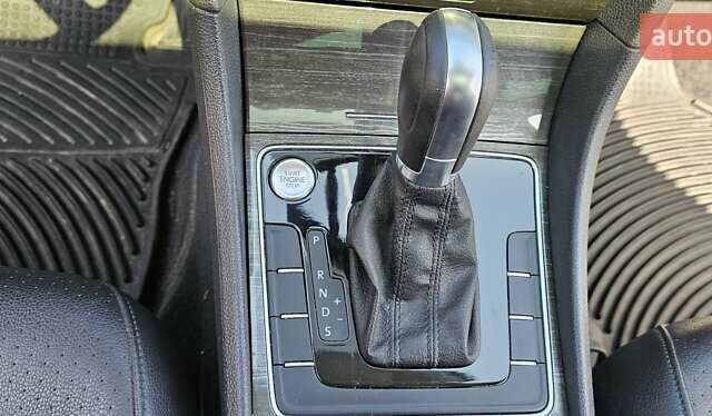 Синий Фольксваген Пассат, объемом двигателя 1.98 л и пробегом 117 тыс. км за 16500 $, фото 26 на Automoto.ua