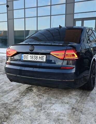 Синий Фольксваген Пассат, объемом двигателя 2 л и пробегом 140 тыс. км за 16300 $, фото 1 на Automoto.ua