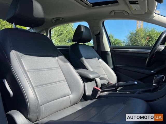 Синій Фольксваген Пассат, об'ємом двигуна 1.8 л та пробігом 127 тис. км за 15600 $, фото 8 на Automoto.ua