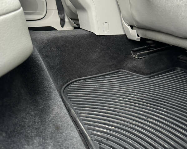 Синий Фольксваген Пассат, объемом двигателя 1.8 л и пробегом 160 тыс. км за 12950 $, фото 51 на Automoto.ua