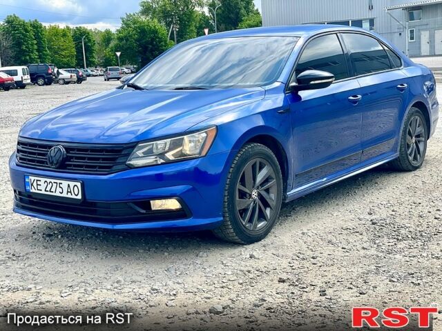 Синий Фольксваген Пассат, объемом двигателя 1.8 л и пробегом 0 тыс. км за 9500 $, фото 5 на Automoto.ua