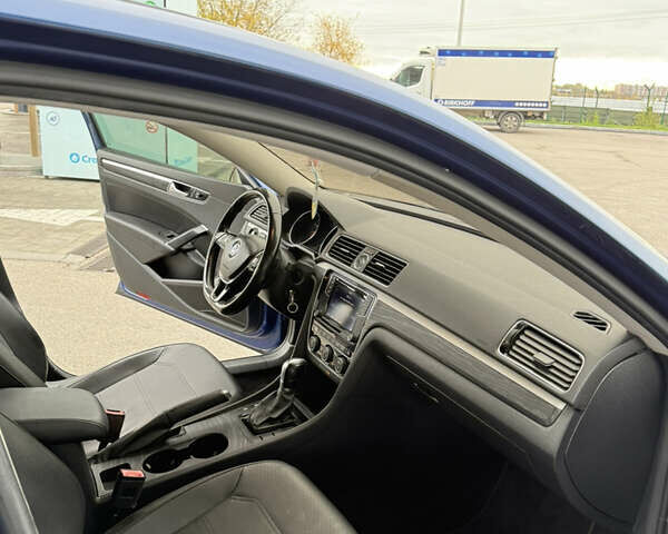 Синий Фольксваген Пассат, объемом двигателя 1.8 л и пробегом 276 тыс. км за 10999 $, фото 18 на Automoto.ua