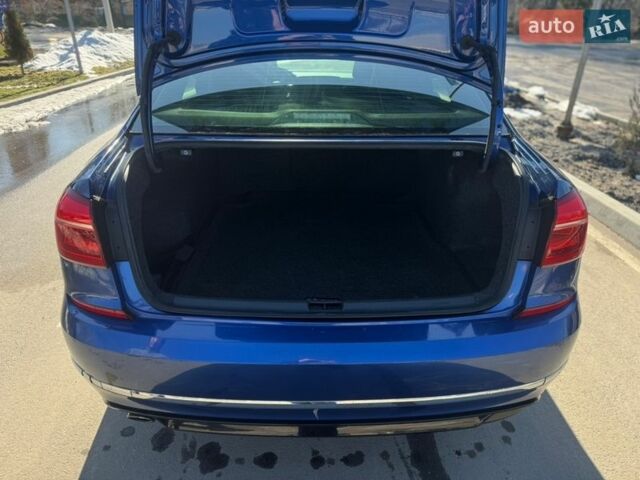 Синий Фольксваген Пассат, объемом двигателя 1.8 л и пробегом 141 тыс. км за 11999 $, фото 52 на Automoto.ua