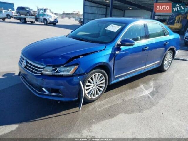 Синий Фольксваген Пассат, объемом двигателя 1.8 л и пробегом 144 тыс. км за 7600 $, фото 1 на Automoto.ua