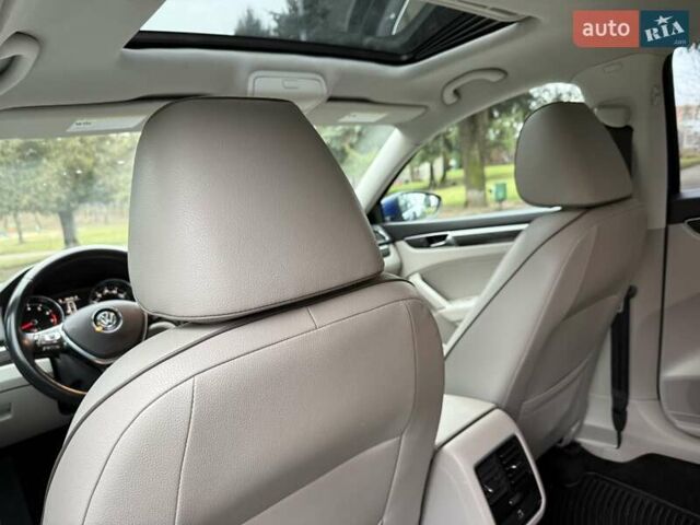 Синий Фольксваген Пассат, объемом двигателя 1.8 л и пробегом 160 тыс. км за 12300 $, фото 50 на Automoto.ua