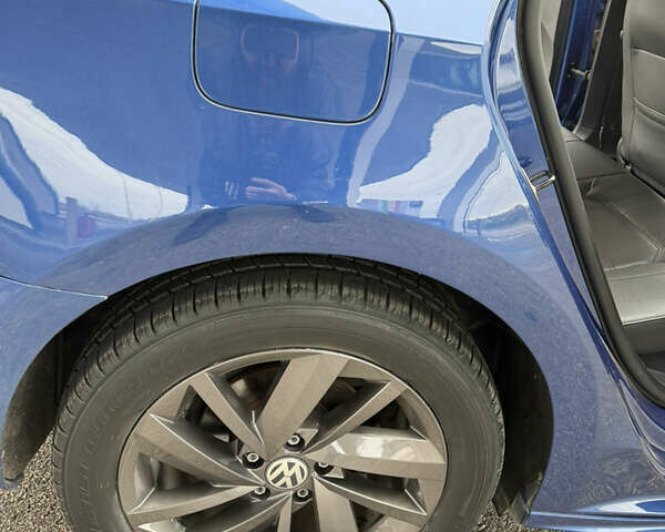 Синий Фольксваген Пассат, объемом двигателя 1.8 л и пробегом 276 тыс. км за 10999 $, фото 17 на Automoto.ua