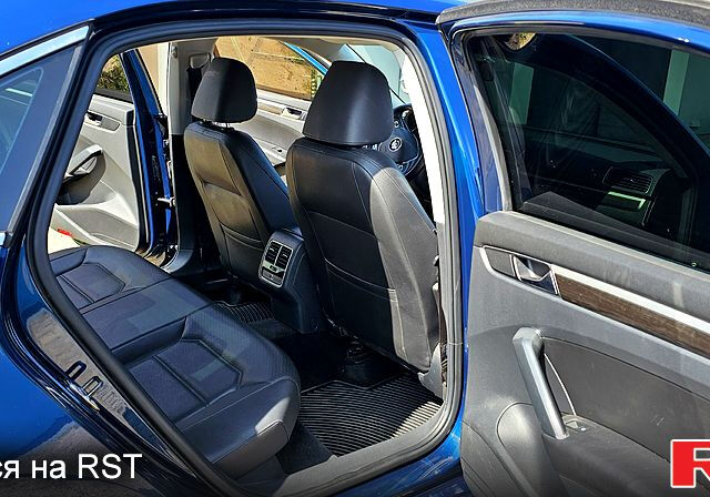 Синий Фольксваген Пассат, объемом двигателя 2 л и пробегом 117 тыс. км за 16850 $, фото 8 на Automoto.ua