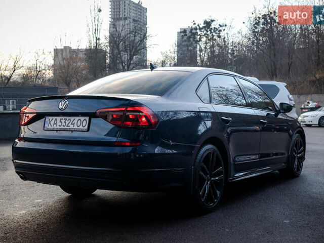 Синий Фольксваген Пассат, объемом двигателя 1.98 л и пробегом 98 тыс. км за 18000 $, фото 3 на Automoto.ua