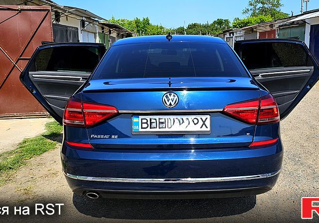 Синий Фольксваген Пассат, объемом двигателя 2 л и пробегом 117 тыс. км за 16850 $, фото 5 на Automoto.ua