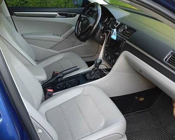 Синій Фольксваген Пассат, об'ємом двигуна 1.8 л та пробігом 110 тис. км за 14500 $, фото 10 на Automoto.ua