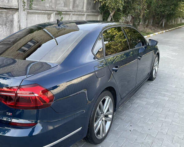 Синий Фольксваген Пассат, объемом двигателя 1.98 л и пробегом 110 тыс. км за 15000 $, фото 4 на Automoto.ua