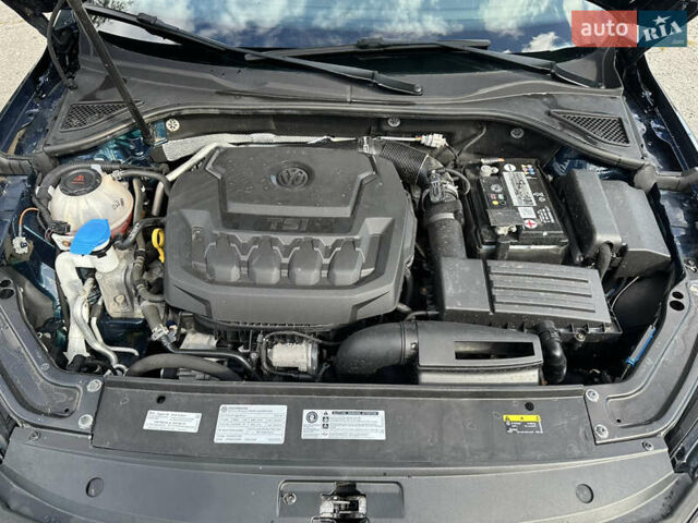 Синий Фольксваген Пассат, объемом двигателя 2 л и пробегом 155 тыс. км за 12500 $, фото 21 на Automoto.ua