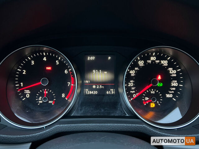 Синий Фольксваген Пассат, объемом двигателя 2 л и пробегом 128 тыс. км за 16400 $, фото 12 на Automoto.ua