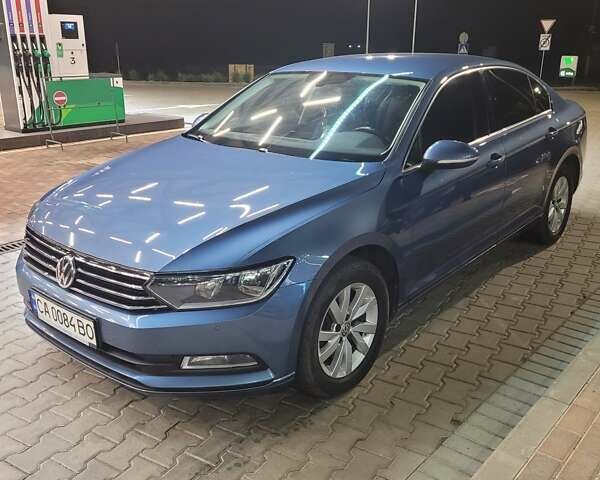 Синий Фольксваген Пассат, объемом двигателя 1.97 л и пробегом 81 тыс. км за 21999 $, фото 6 на Automoto.ua