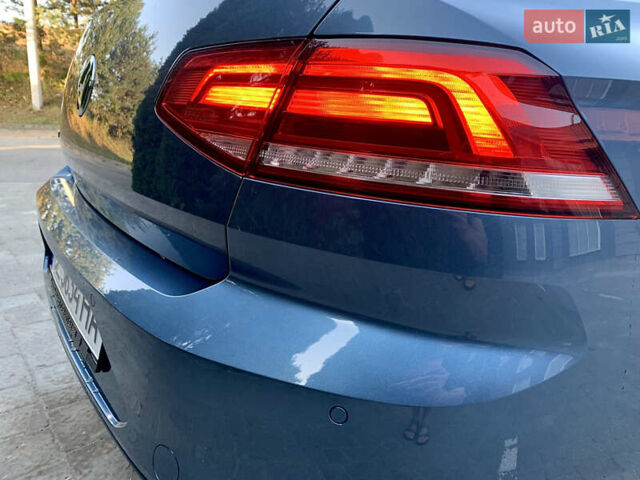 Синий Фольксваген Пассат, объемом двигателя 2 л и пробегом 113 тыс. км за 20800 $, фото 12 на Automoto.ua