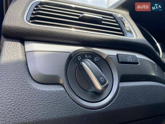 Синий Фольксваген Пассат, объемом двигателя 1.98 л и пробегом 63 тыс. км за 16800 $, фото 37 на Automoto.ua