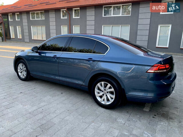 Синий Фольксваген Пассат, объемом двигателя 2 л и пробегом 113 тыс. км за 20800 $, фото 6 на Automoto.ua