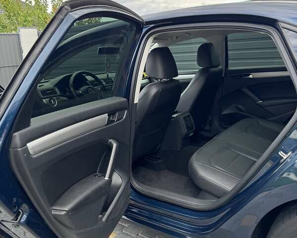 Синий Фольксваген Пассат, объемом двигателя 2 л и пробегом 178 тыс. км за 13900 $, фото 16 на Automoto.ua