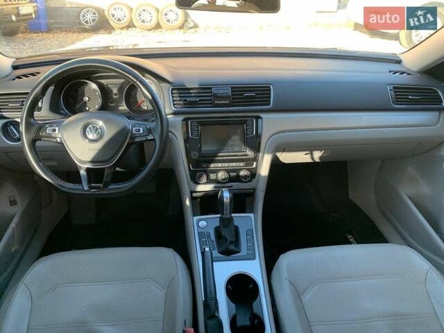 Фольксваген Пассат 2018 у Коломые на Automoto.ua Синій Фольксваген Пассат, об'ємом двигуна 1.98 л та пробігом 140 тис. км за 13699 $, фото 22 на Automoto.ua