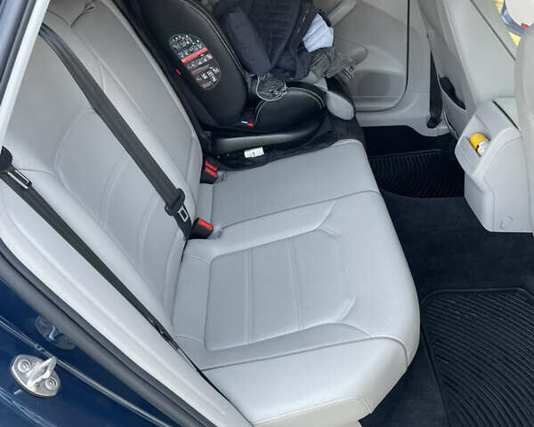 Синий Фольксваген Пассат, объемом двигателя 1.98 л и пробегом 110 тыс. км за 15000 $, фото 21 на Automoto.ua