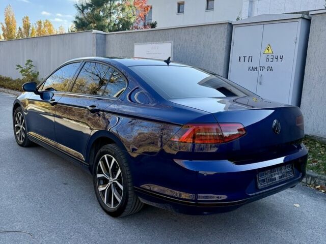 Синій Фольксваген Пассат, об'ємом двигуна 2 л та пробігом 226 тис. км за 20500 $, фото 8 на Automoto.ua