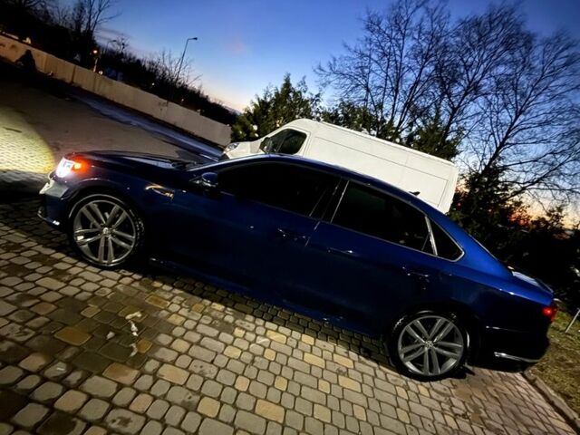 Синий Фольксваген Пассат, объемом двигателя 2 л и пробегом 200 тыс. км за 14200 $, фото 2 на Automoto.ua