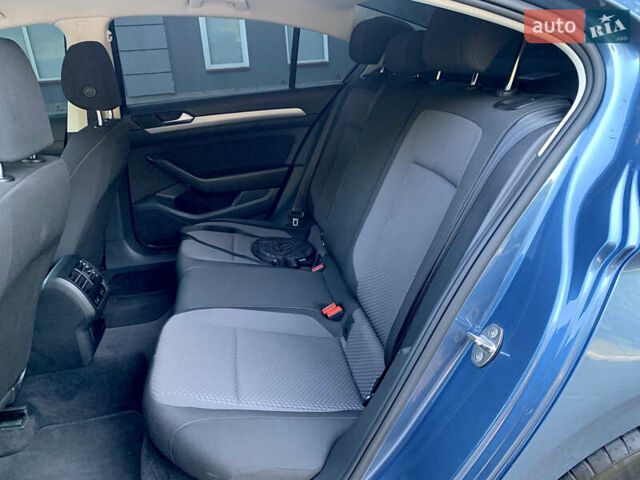 Синий Фольксваген Пассат, объемом двигателя 2 л и пробегом 113 тыс. км за 20800 $, фото 26 на Automoto.ua