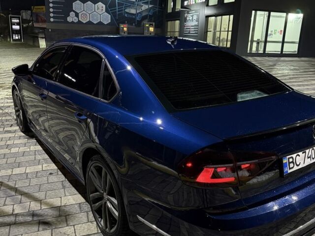 Синий Фольксваген Пассат, объемом двигателя 2 л и пробегом 200 тыс. км за 14200 $, фото 3 на Automoto.ua