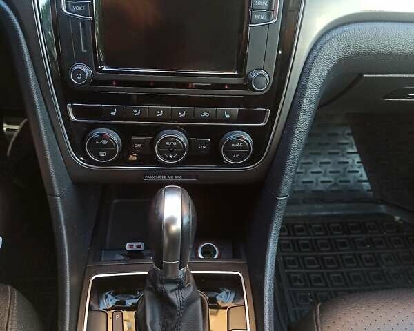 Синий Фольксваген Пассат, объемом двигателя 2 л и пробегом 71 тыс. км за 16500 $, фото 15 на Automoto.ua